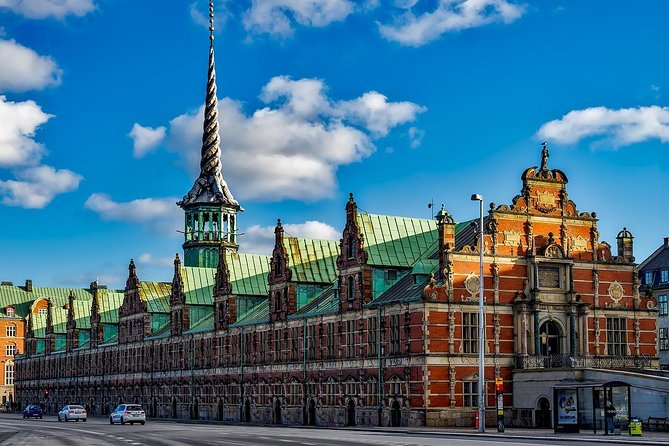2-Hour Private City Walking Tour with a Canal Tour ticket - Canal cruise ticket: what to expect, and how it changes the day