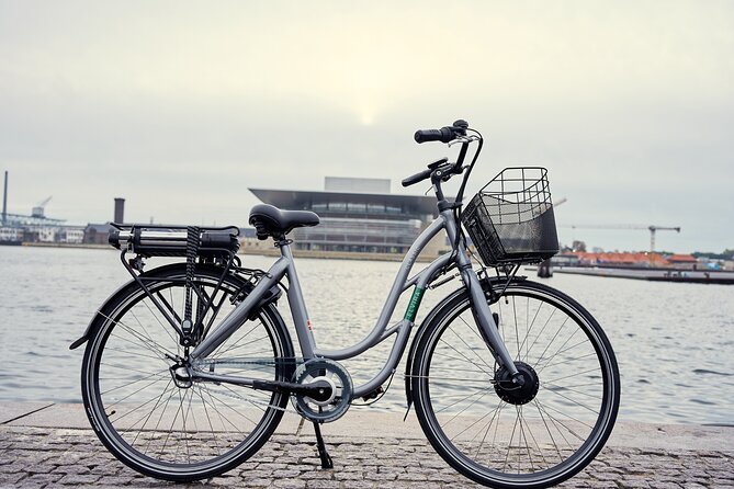 2 Hours Copenhagen E-Bike Guided Tours - Getting started at Langelinie Allé and learning the rhythm fast