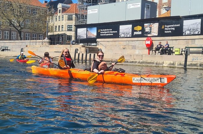 2 Hours Guided Kayak Tour in Copenhagen Harbor - Savor the Views Under the Bridge to Amager