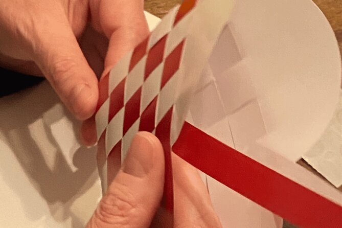 2 Hours Paper Hearts Weaving Activity in Copenhagen - Finding The Place: Meeting at Yrsavej 6 in Frederiksberg