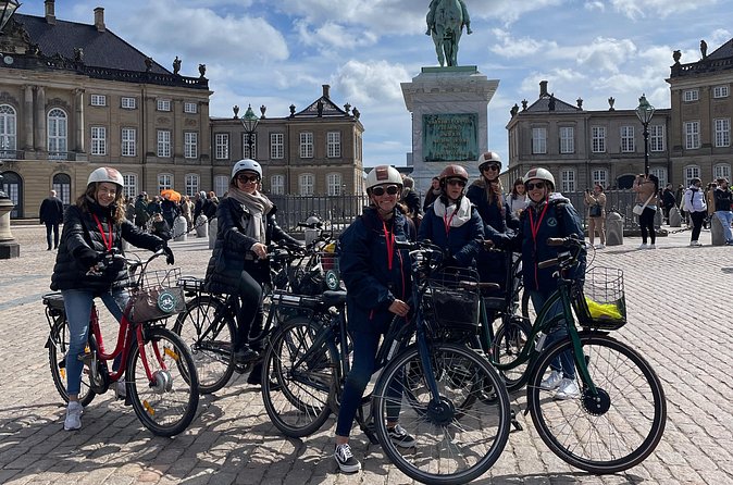 3 Hour Extended Copenhagen E-Bike Guided Tour - Christiansborg Palace, the Royal Theatre, and the spiral tower stop