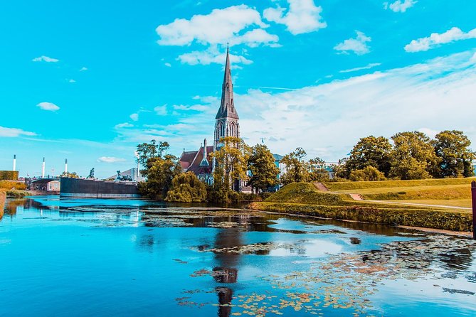 3 Hours Private Bike Tour in Copenhagen - Meeting point at Nørre Voldgade, plus the bike rules that matter