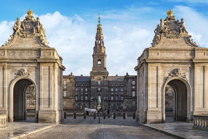 4-Hour Private Half-Day Frederiksborg Castle Tour - Frederiksborg Castle visit: royal Danish stories plus Renaissance art