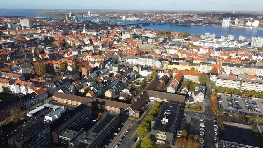 Aalborg: Express Walk with a Local in 60 minutes - Starting at Aalborg Historical Museum, then finding your way on foot