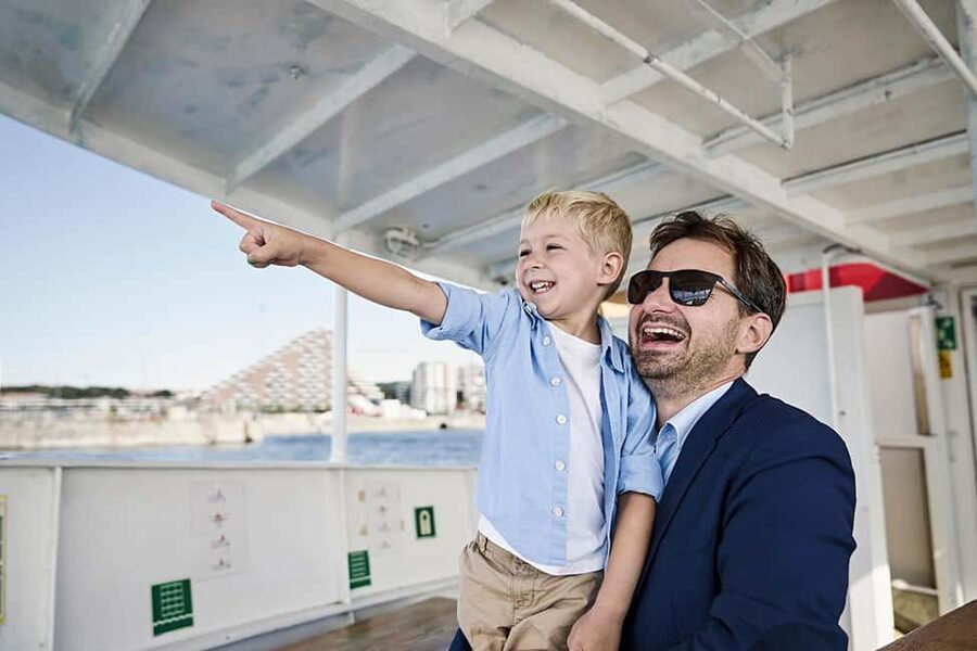 Aarhus: Harbour Cruises with local guide - Sirene and the quirky art details you can’t guess from a map