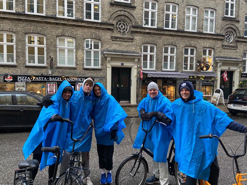 Best of Copenhagen Biking Tour-3 Hours, Small Group max 10 - Secret gardens, courtyards, and hidden churches