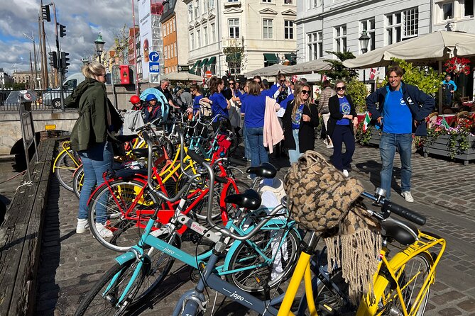 Bike Tour Copenhagen. Private Guide, Concierge Service, Small Grp - Kunsthal Charlottenborg: the Nyhavn picture trick