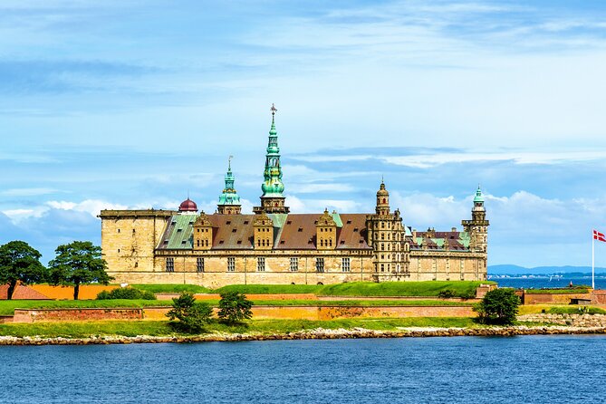 Castles of Kronborg and Frederiksborg from Copenhagen by Car - Why Kronborg and Frederiksborg work so well from Copenhagen