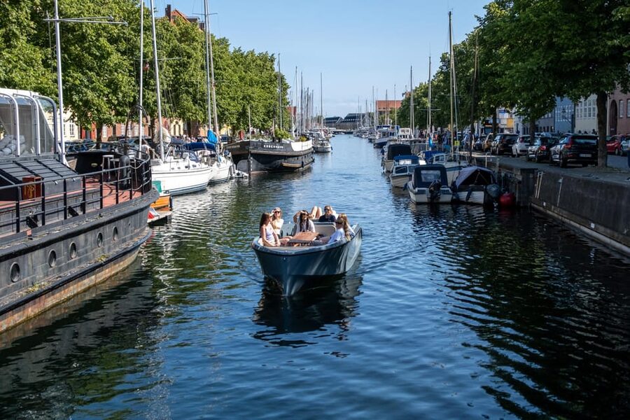 Copenhagen: 1,2,3,4,5-Hour Private Boat Tour with Captain - Timing and the 1 to 5 hour choice, how to pick your length