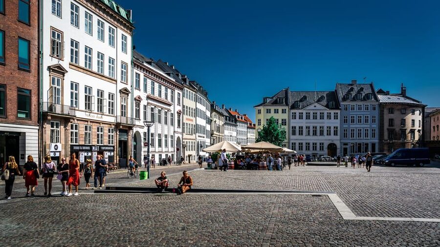 Copenhagen: 2-hour Old Town Private Walking Tour - Key highlights worth planning around
