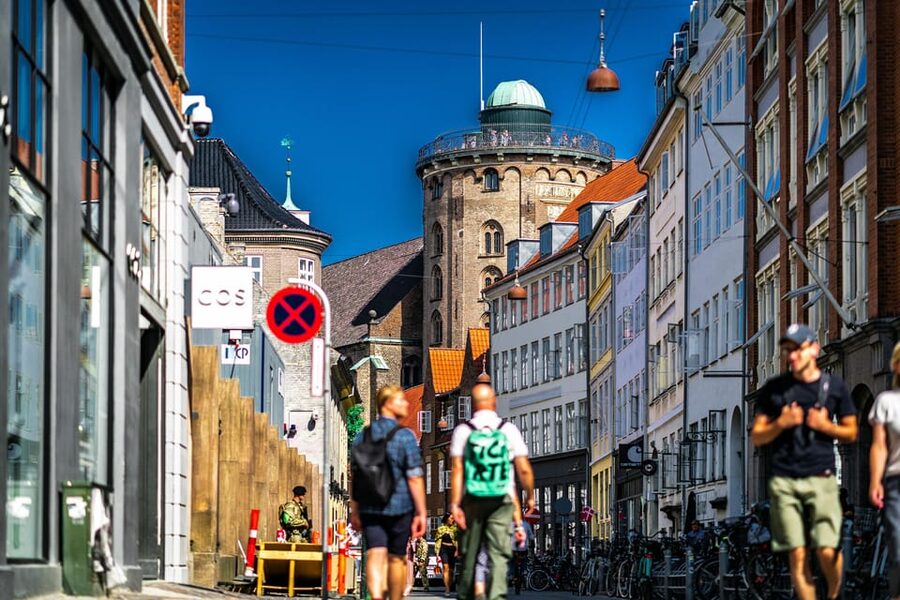 Copenhagen: 2-hour Old Town Private Walking Tour - Strøget and Amagertorv: pedestrian Copenhagen, plus quick detours into quieter alleys