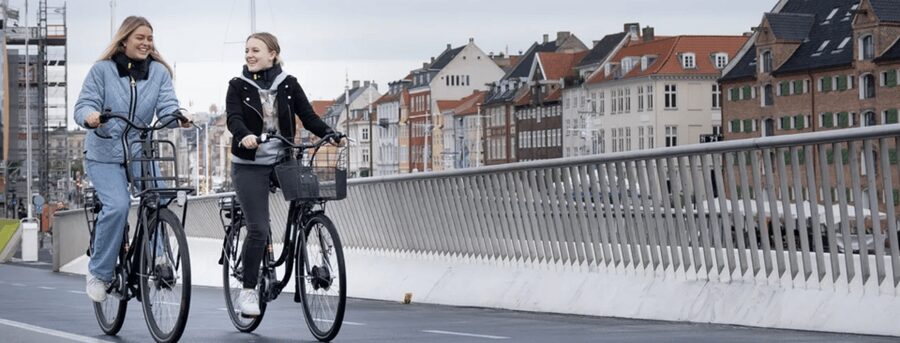 Copenhagen: 3 Hour Extended Grand E-Bike Guided Tour - Key things you’ll notice right away