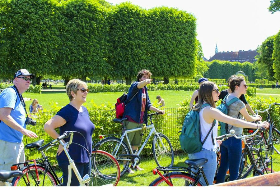 Copenhagen: 3 Hour Private Bike Tour - The Little Mermaid: Famous Landmark, Smart Timing