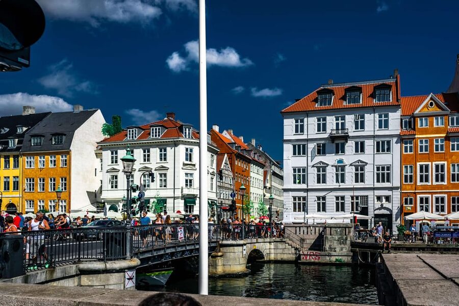 Copenhagen: 3-hour Private Guided Bike Tour - Freetown Christiania, Circle Bridge, and Cykelslangen: where Copenhagen gets quirky