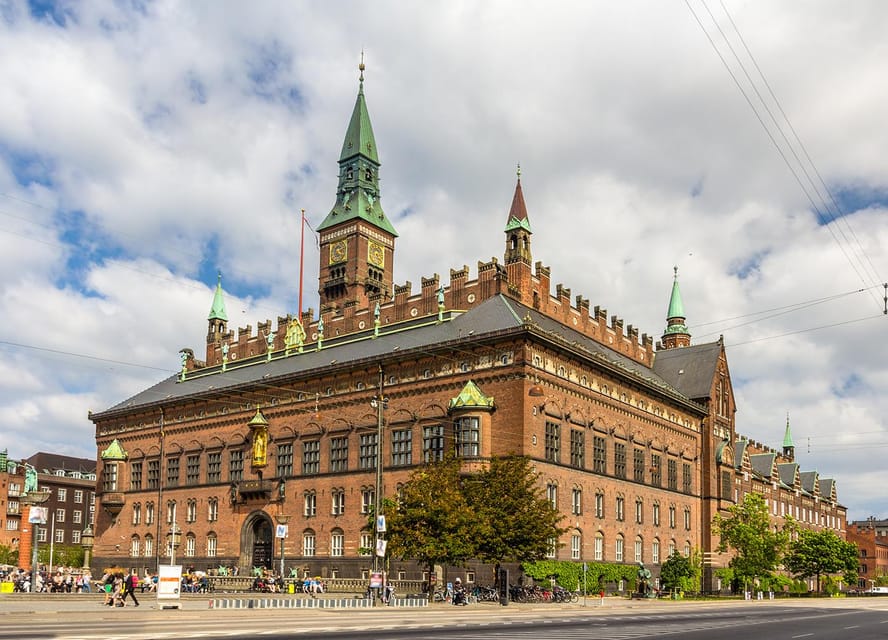 Copenhagen: A guided walk for first-timers in the city - Børsen and the Church of Holmen: quick stops, strong takeaways