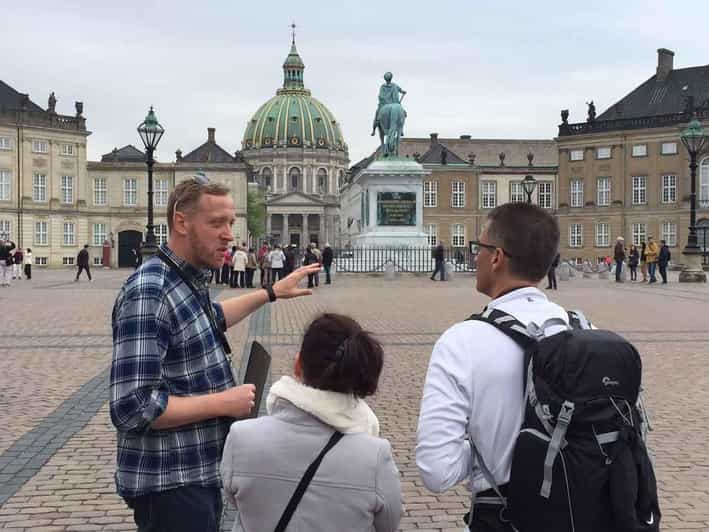 Copenhagen: A guided walk for first-timers in the city - Nyhavn and Amalienborg: your final stretch and what to do next