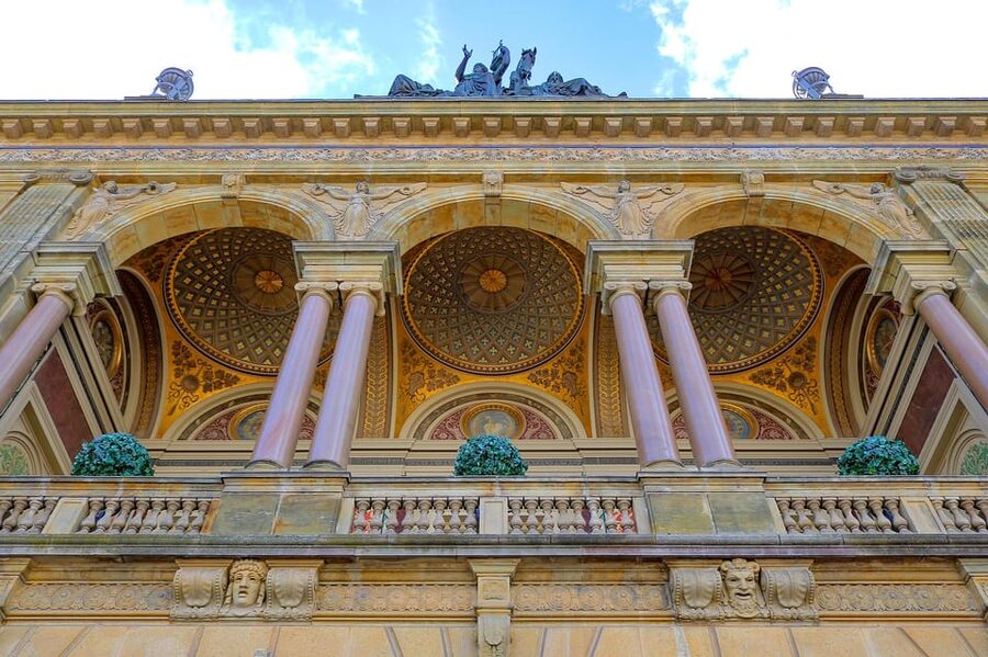 Copenhagen: A guided walk for first-timers in the city - Starting at Andersen’s statue, then to City Hall fast