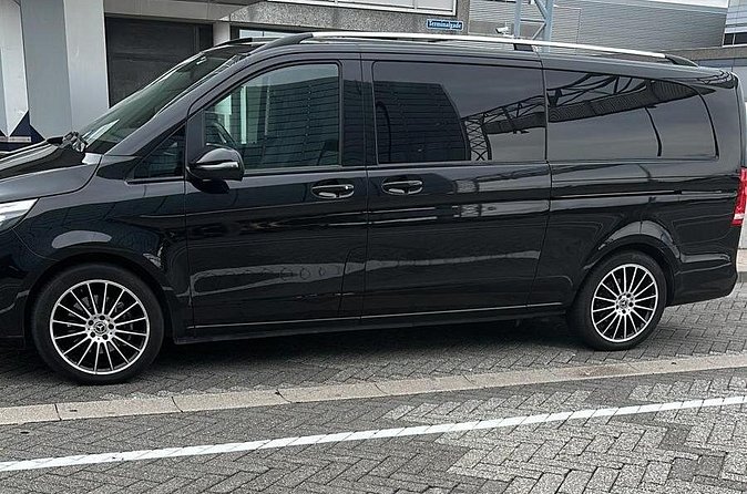 Copenhagen Airport Transfer Service | English Speaking Driver - Vehicle choice, kids, and keeping the ride exactly what you booked