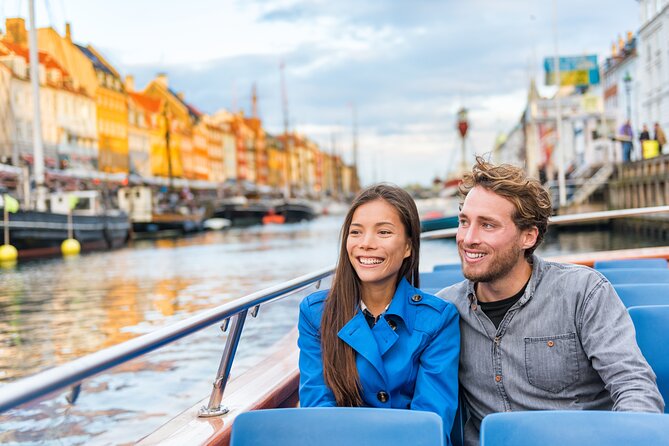 Copenhagen Canal Boat Cruise and City, Nyhavn Walking Tour - A hybrid route that saves your time in Copenhagen