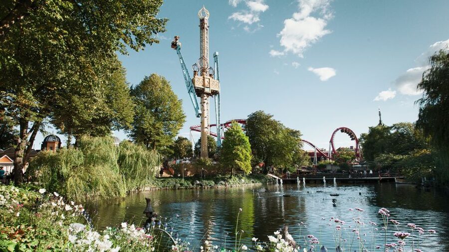 Copenhagen: City Card with 40+ Attractions & Hop-On/Off Bus - Bus Routes That Save You Time (and a Little Walking)