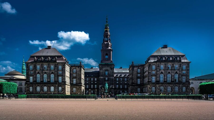 Copenhagen City & Christiansborg Palace Private Walking Tour - Nyhavn’s 17th-century houses and the Copenhagen of stories