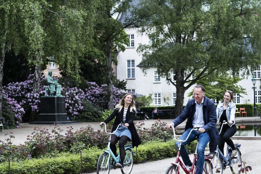 Copenhagen: City Highlights Guided Bike Tour - Key Tour Highlights at a Glance