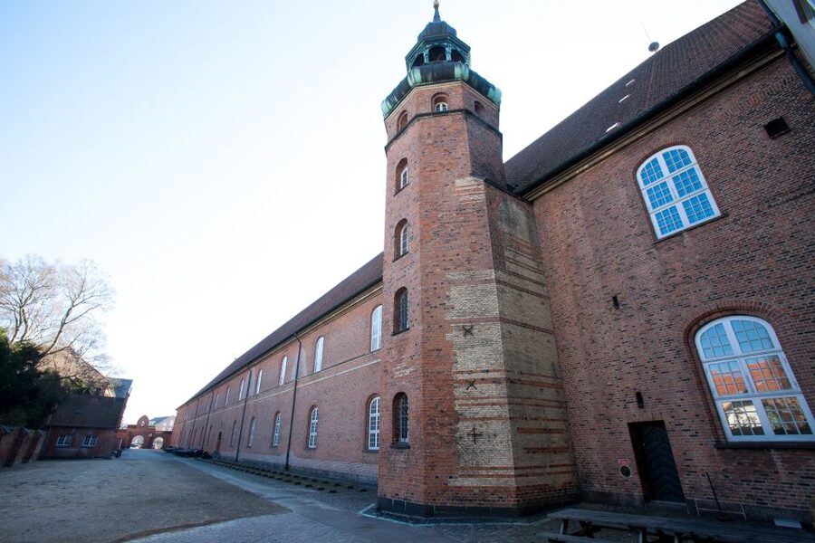 Copenhagen: Danish War Museum Entry Ticket - The 163-meter first-floor hall, and why it changes the whole visit