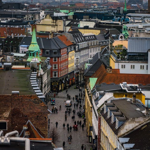 Copenhagen: Express Walk with a Local in 60 minutes - Nyhavn in motion: what you learn when you approach it with context