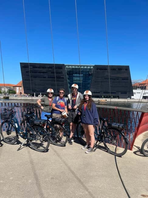 Copenhagen: Guided E-Bike Tour - Helmets, Headsets, and How the E-Bikes Feel (7 Gears, Cruise Control)