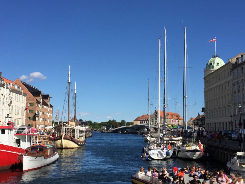 Copenhagen: Guided Walking Tour - Round Tower and Rosenborg Castle, plus skyline perspective