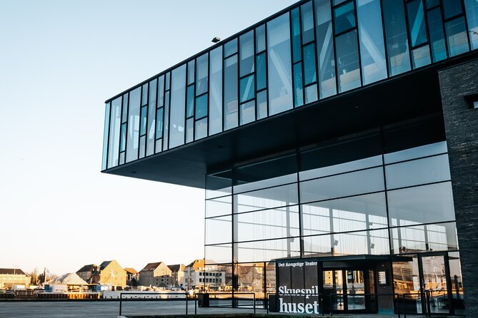 Copenhagen: Harbor Architecture Private Walking Tour - Operaen: a modern landmark that grew from the harbor itself