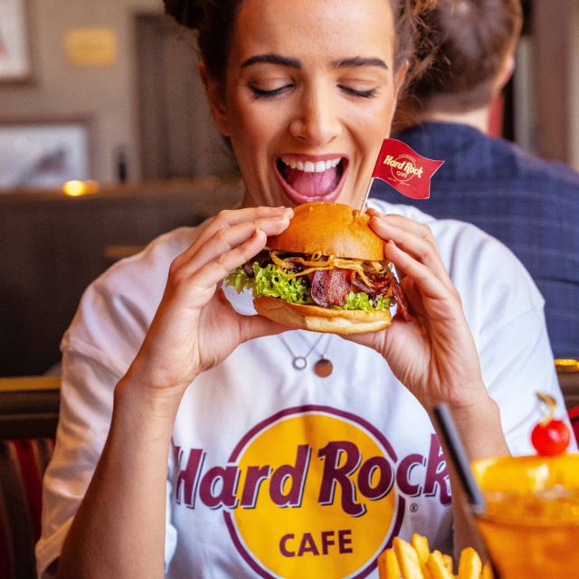 Copenhagen: Hard Rock Cafe with Set Menu for Lunch or Dinner - The Rock Shop: what to buy and how to treat it