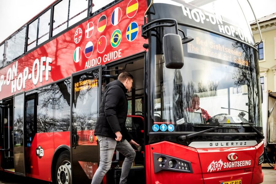 Copenhagen: Hop-On Hop-Off Bus Tour with Boat Tour Option - Adding the 1-hour canal cruise: Nyhavn to Christianshavn and the waterline views