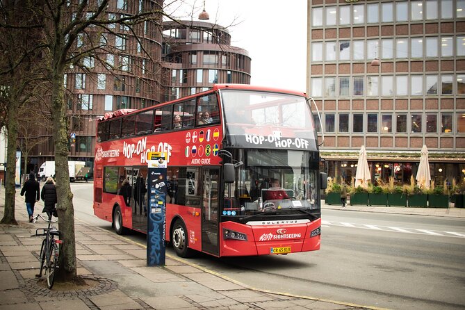 Copenhagen Hop-on Hop-Off Bus with Boat Option - Audio guide in 10 languages, and how to use it without getting stuck