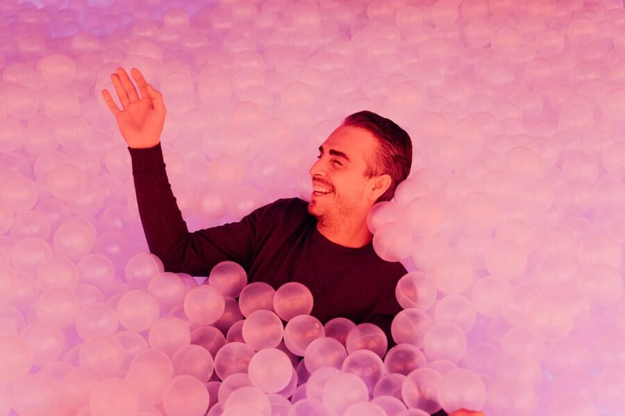 Copenhagen: IKONO Immersive Experience Entry Ticket - The 1-hour plan: how 12 rooms feel in real time