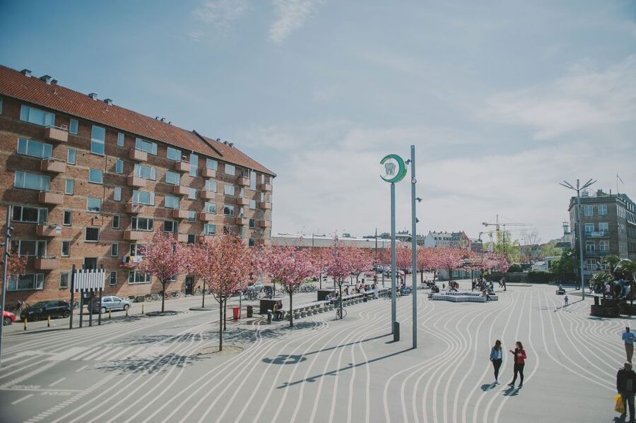 Copenhagen: Nørrebro Neighborhood Tour - Starting at Original Coffee: How the 150 Minutes Keep Moving