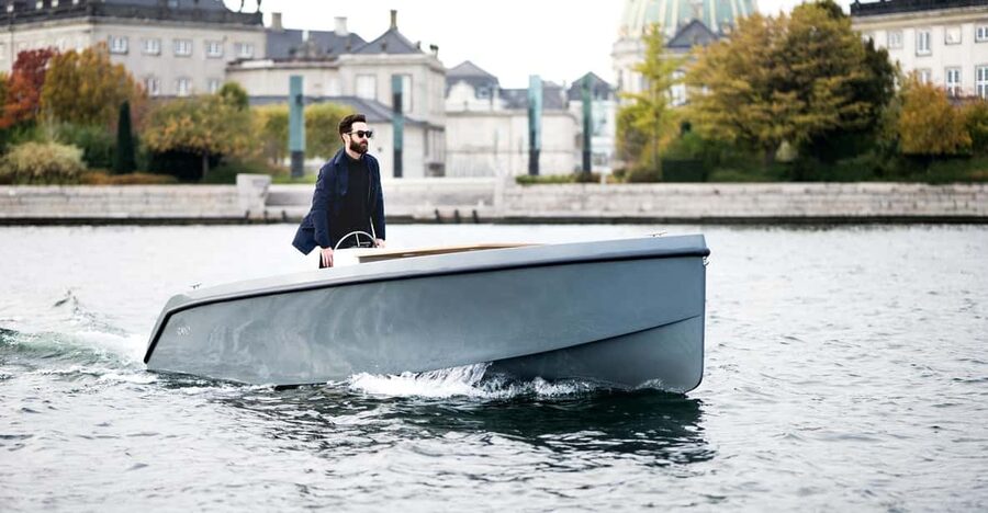 Copenhagen: Private Boat Tour with Captain (Lite) - Landmark views at water level, plus the history layer