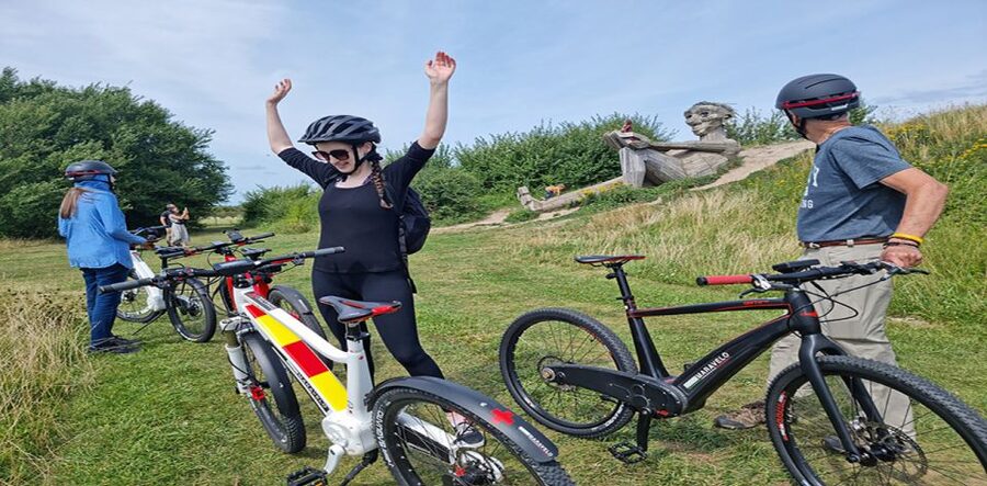 Copenhagen: Private Forgotten Giants E-Bike Treasure Hunt - Safety Gear and the Osmo Pocket Camera, Actually Used