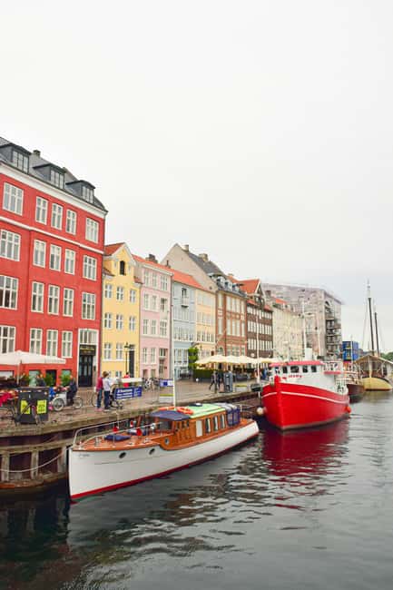 Copenhagen: Private Guided Walking Tour with Hotel Pickup - A food stop built into the tour, with smart choices