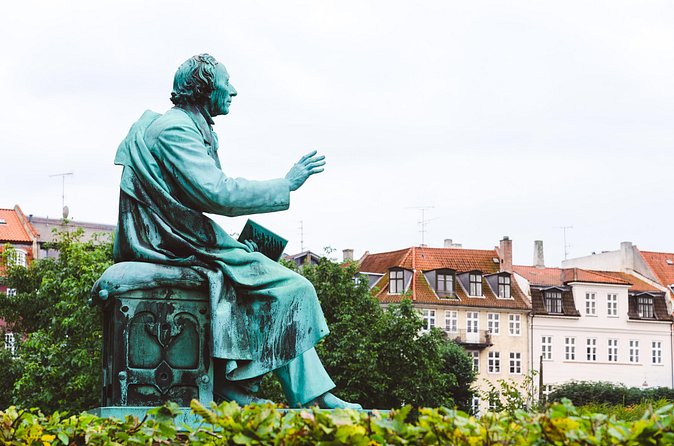 Copenhagen: Private Walking Tour - Slotsholmen and Christiansborg Palace, Denmark’s political heart on your feet