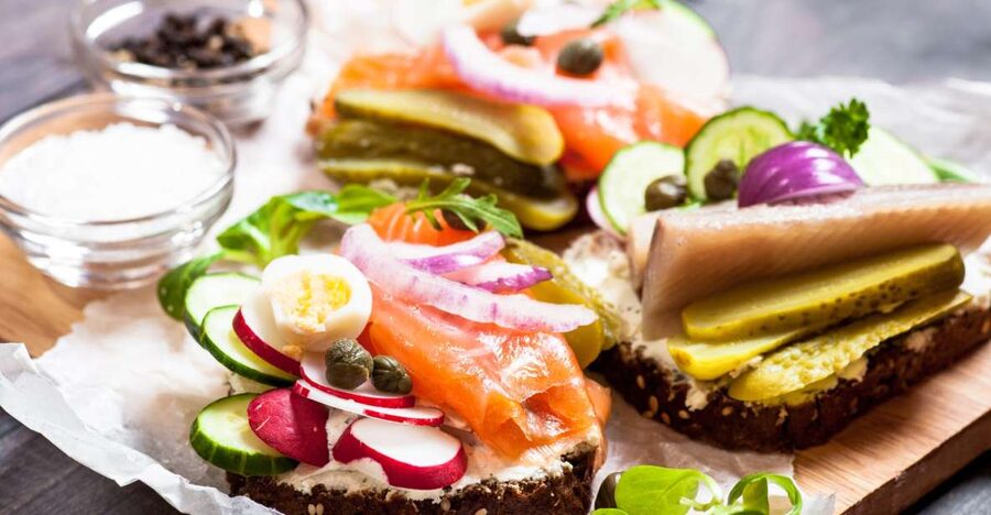Copenhagen: Scandinavian Delights Food & Drink Private Tour - Hallernes Smørrebrød: Roast Pork, Open Sandwiches, and a Schnapps Shot