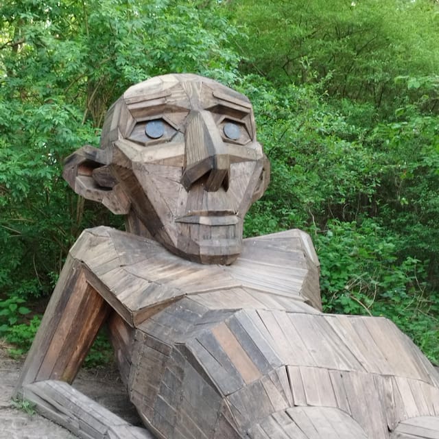 Copenhagen: Six Forgotten Giant Sculptures Tour by Bus - Stop 1: Sleeping Louis, Your First Giant in the Field-Edge Atmosphere