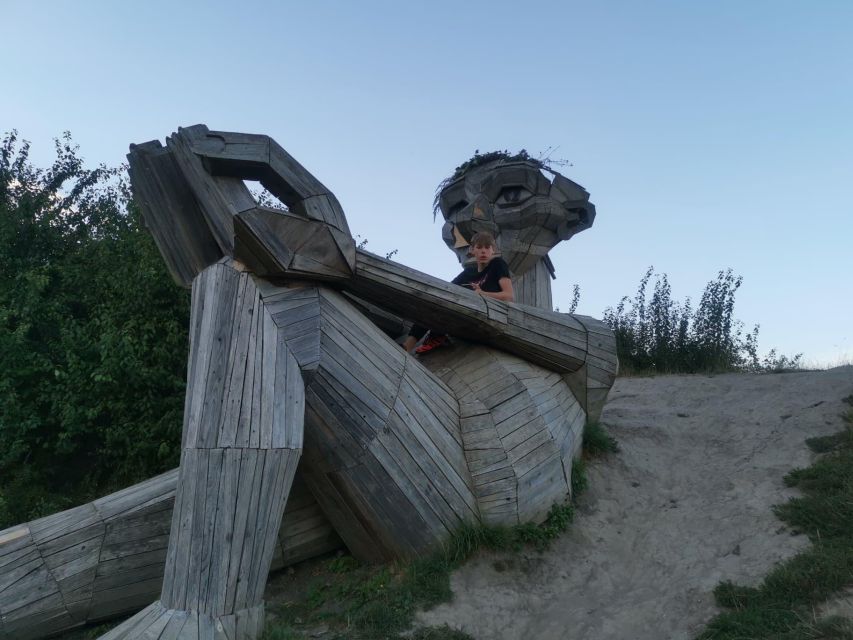 Copenhagen: The Six Forgotten Giants Hunt and Nature Walk - Leaving the city behind: meeting at YMCA Interpoint Hostel
