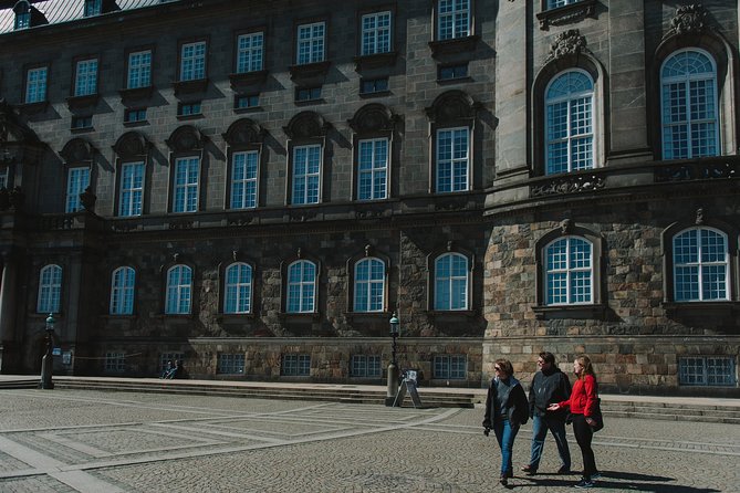 Copenhagen Walking Tour: Highlights and Hygge w/Lunch - Churchillparken calm and then Marble Church country: shifting moods smoothly