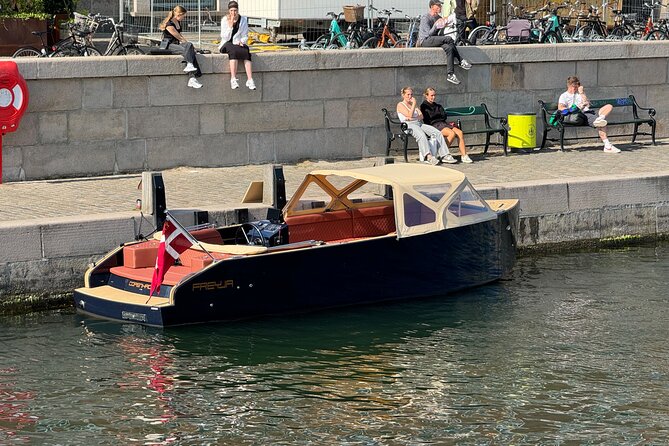 Discover Copenhagen Private Boat Tour Experience - Christiania and the quieter stretch toward Holmen