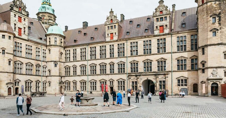 From Copenhagen: Lund and Malmö 2-Country Tour - Helsingør on your own: streets, markets, and photo moments