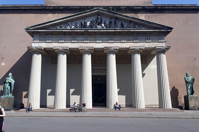 Half Day Self-Guided Audio Walking Private Tour in Copenhagen - Stop 2: Absalon’s statue, where Copenhagen’s story starts to feel personal