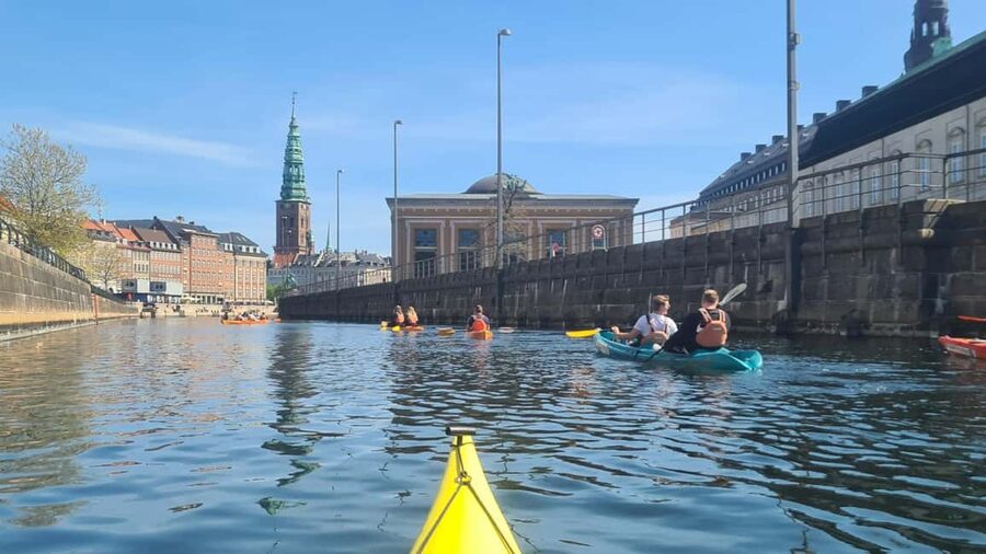 Kayak Tour in Copenhagen Harbor - June, July and August - Gammel Strand and Christiansborg Palace: classic Copenhagen from the water