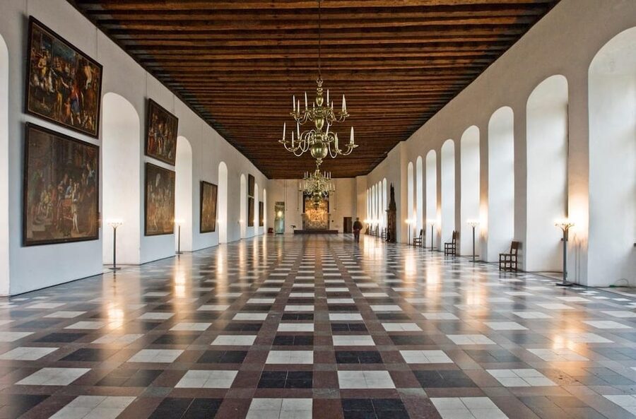 Kronborg Castle Entry Ticket - Holger Danske in the basement: myth you can see