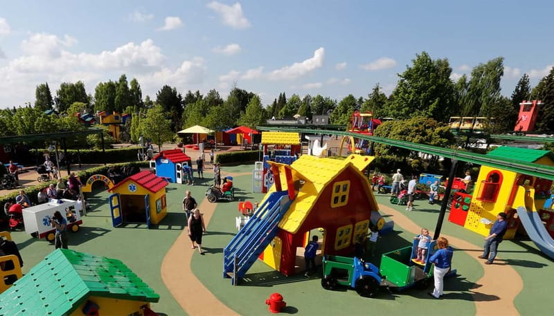 LEGOLAND® Billund: 2-Day Entry Ticket within 6 Days - Timing inside the 6-day validity window